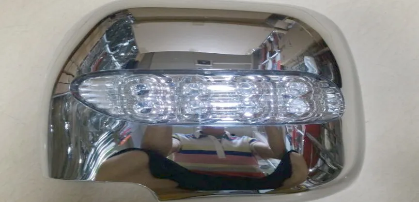 

For TOYOTA HIACE 200 led MIRROR COVER