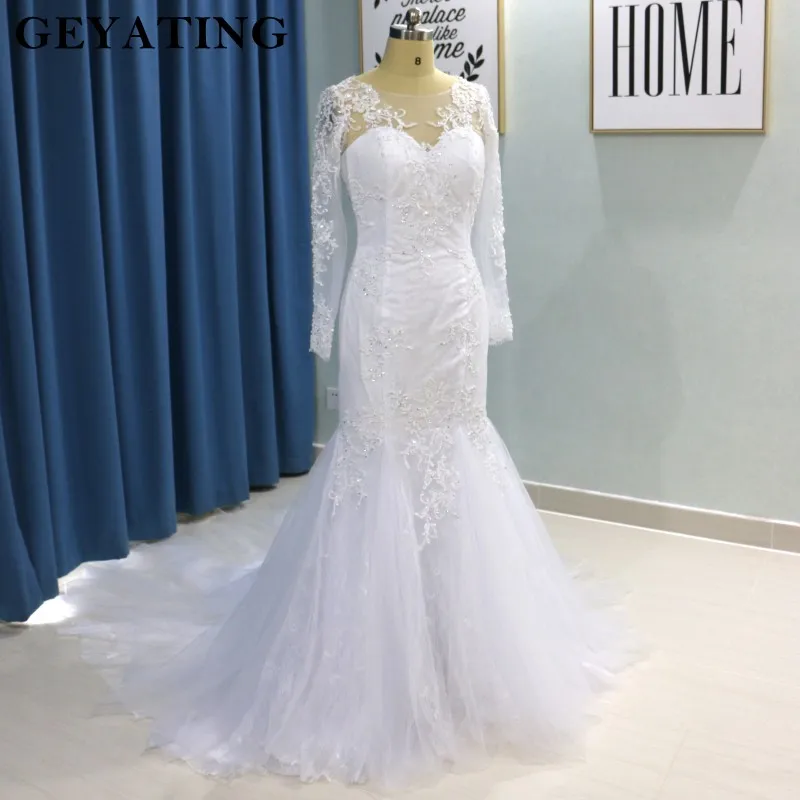 Elegant Vintage Lace Wedding Dress Long Sleeves Ruched Mermaid