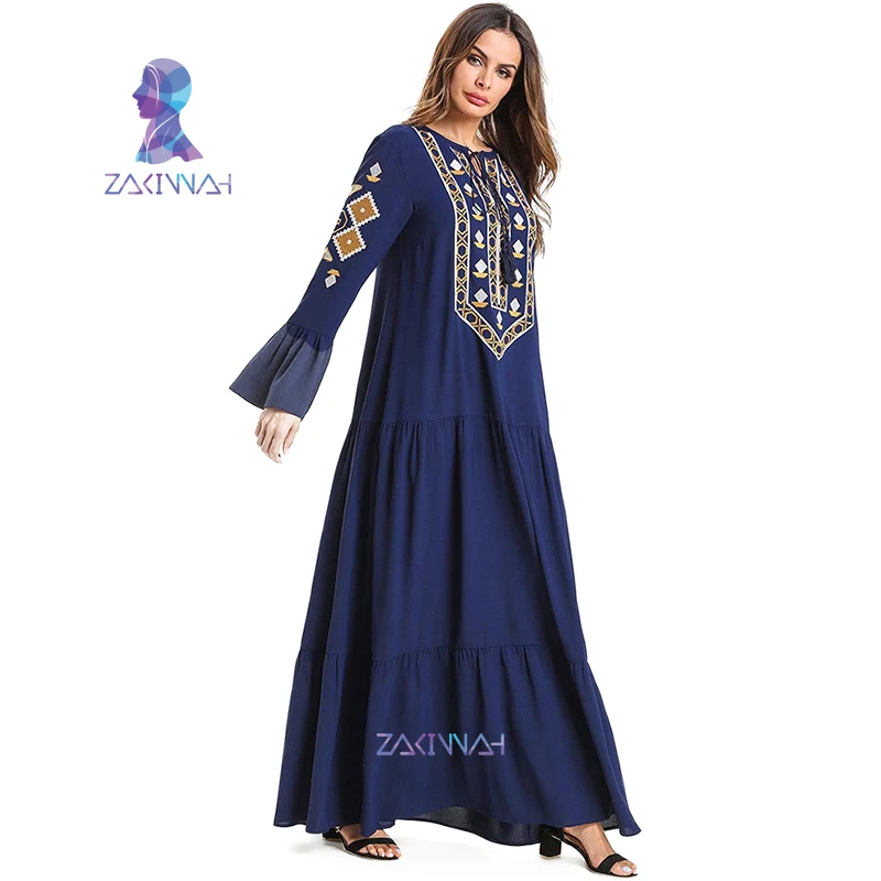 

7618 Embroidered Long Sleeveneckline Tie with Multi-layer pleated pendulum Muslim dress Women Abaya Dubai Turkish Wear