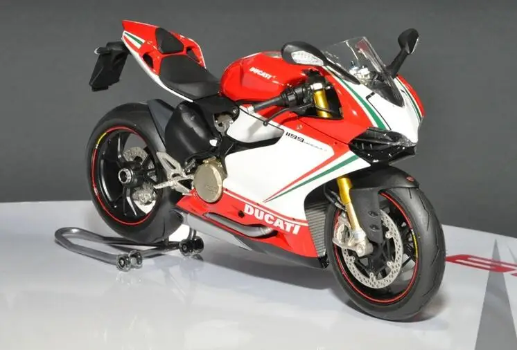 Tamiya 14132 Ducati 1199 Panigale модель S 1/12 Kit СИБ RC игрушки DIY вам нужно собрать его самостоятельно