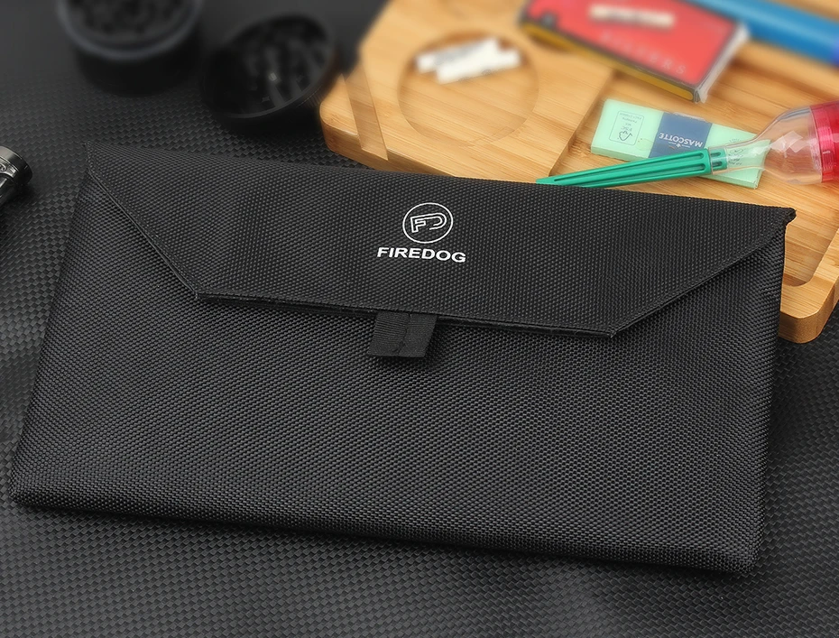 smell proof pouch