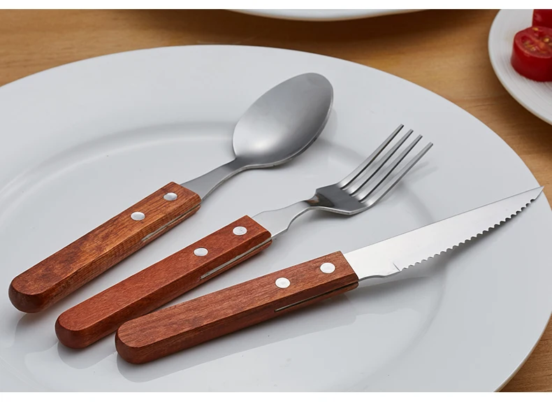 wood cutlery set (2)