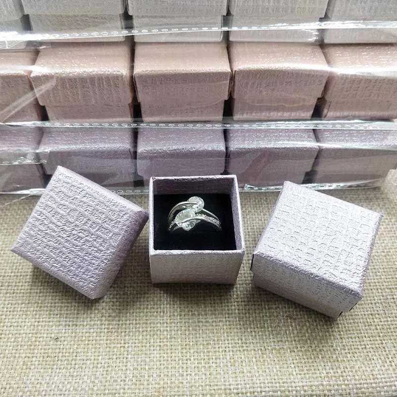 2018New Purple White Pink Ring Box 4X4X3CM Jewelry Packaging