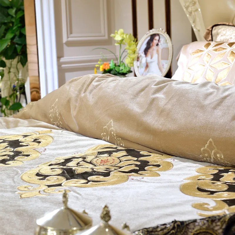 Waliicorners Luxury embroidery Bedding Sets Bedclothes Duvet/Quilt Cover AB side Bed Linen Sheet palace royal Set Queen King Size 11 2
