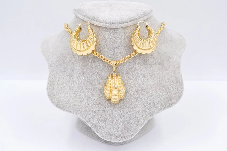 Jewelry sets (1)