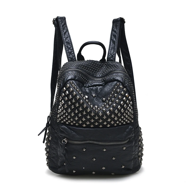 Backpack bags 2017 new package rivet backpack fashion leisure travel bag students schoolbag for gril large