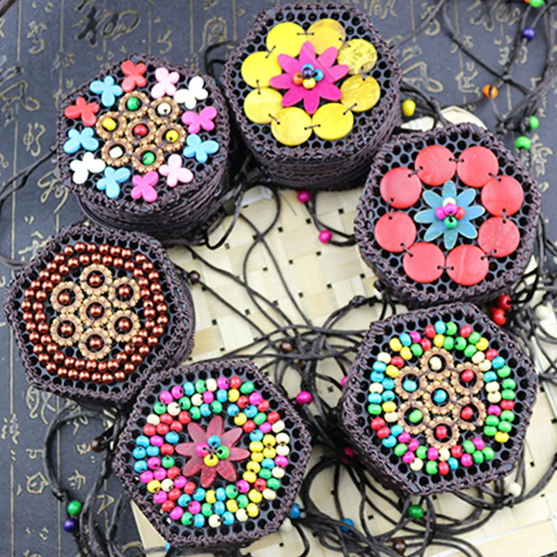 Women Coin Purse Coconut Shell Vintage Wallet Mini Hollow Zipper Money Holders Beading INS Popular Female Straw Bags CB0055 (8)