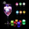ZLJQ 2 uds luminosa cubos de hielo Flash Led de hielo taza Sensor de luz para Bar para fiestas de boda Club Champagne Torre decoración de vacaciones ► Foto 1/6