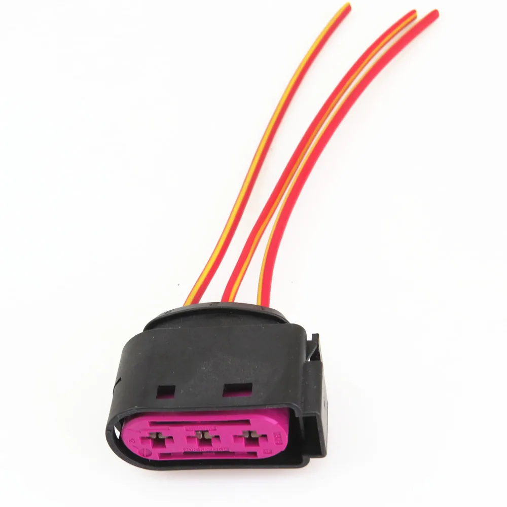 ZUCZUG Car Battery Fuse Box Connector Plug Pigtail For VW Bora Caddy Beetle Sharan Golf MK4 Jetta MK4 A3 Seat Leon 1J0 937 773-in Cables, Adapters & Sockets ...