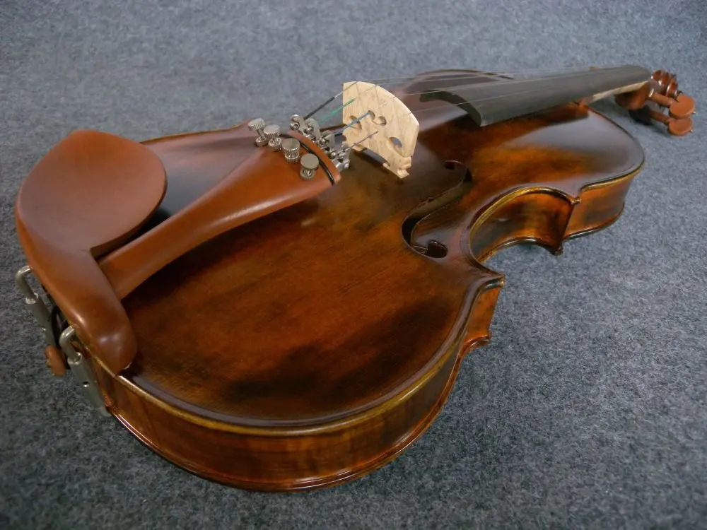 проект на тему скрипка. возраст скрипки. возраст скрипки. скрипка 200 лет. скрипка клен.