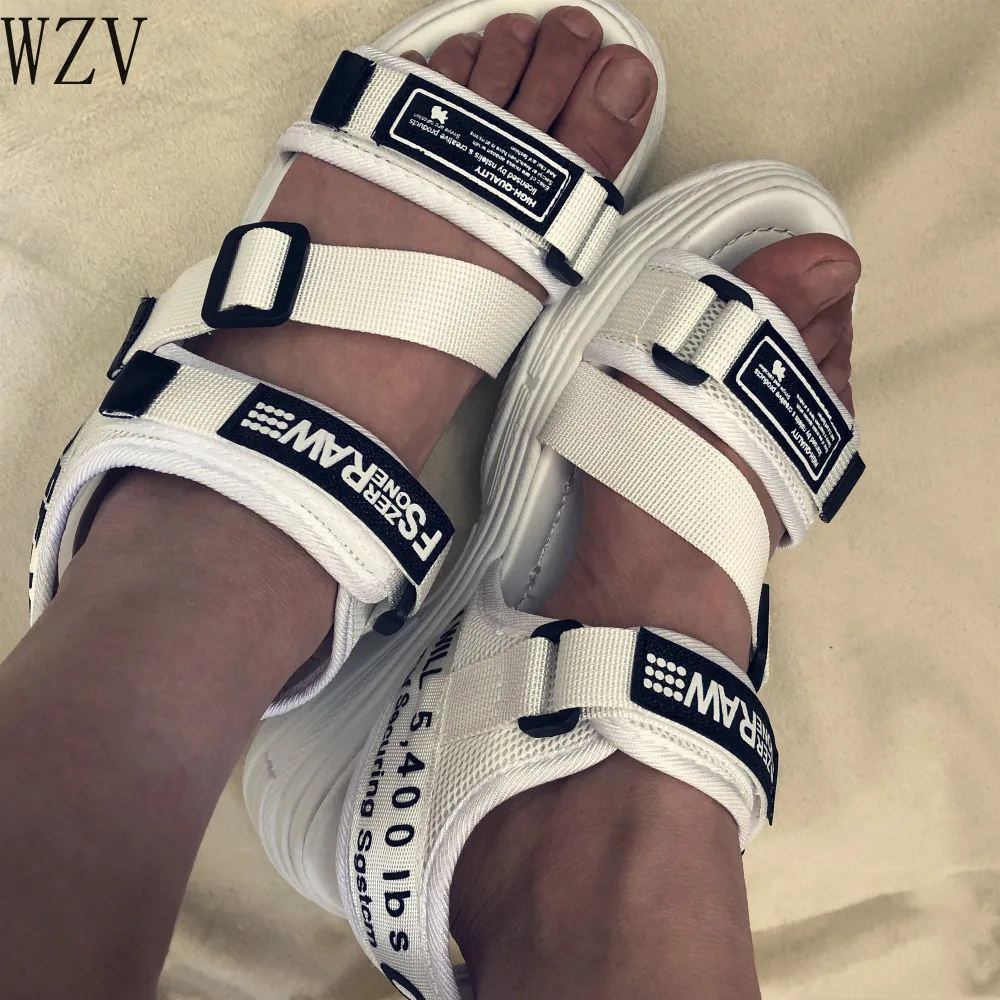 

New Casual Women Sandals Korean 2019 Platform Shoes Thick Bottom Sandals Peep Toe Shoes Woman Casual Buckles Sandals K04