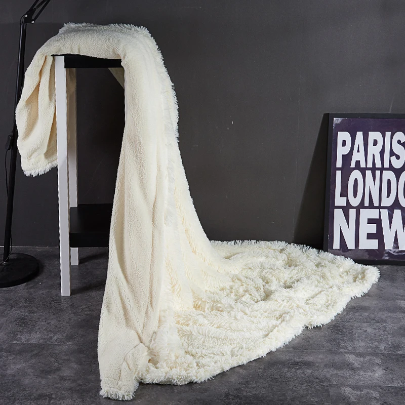 

home textile new 2017 winter chunky coral fleece blanket bedding white blanket for adults one piece free shipping