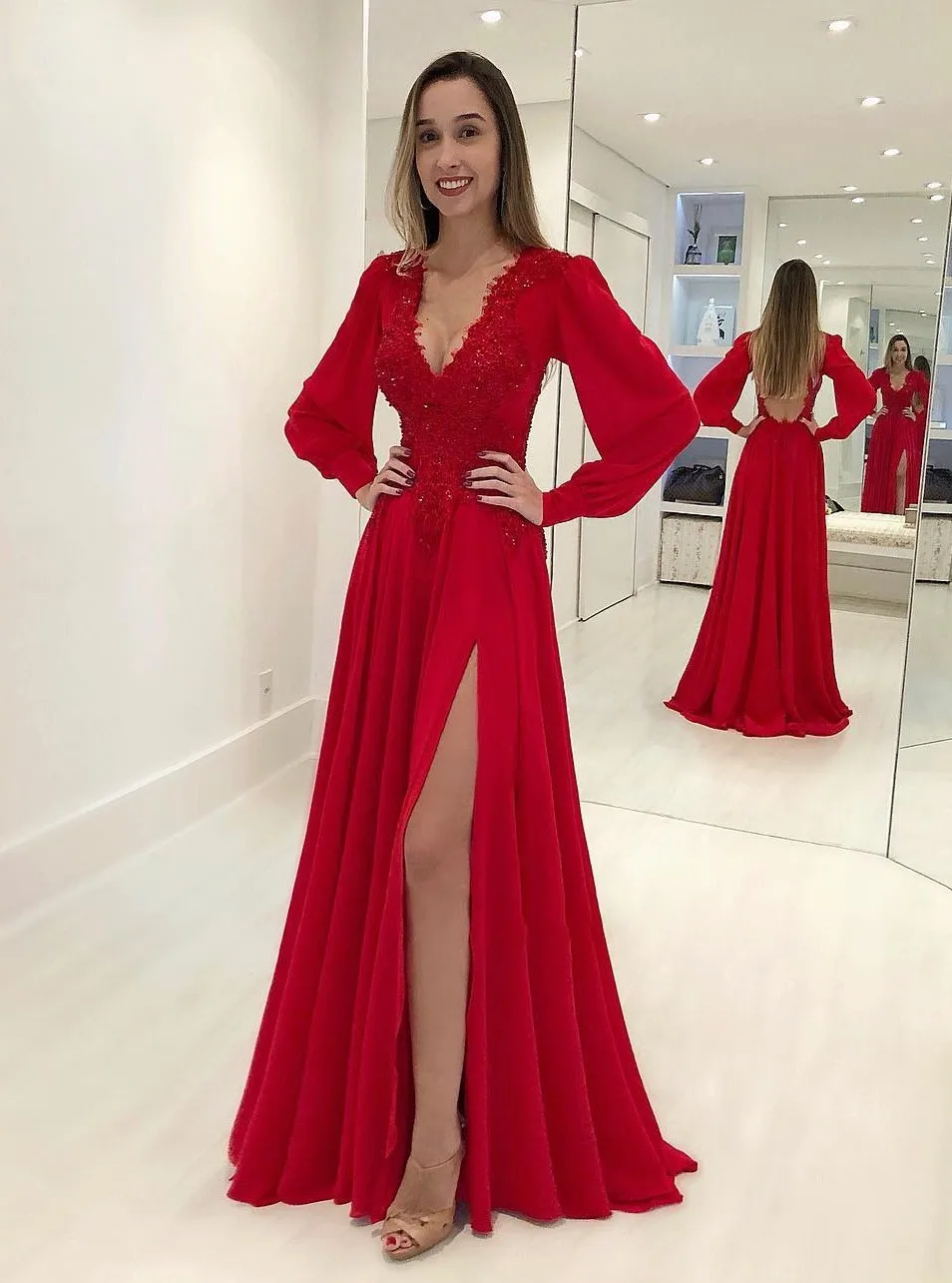 

Elegant Red Prom Dress Plus Size Long Sleeves Appliques Beaded Sexy Open Back Formal Women Evening Dresses Party Long Gala Gowns