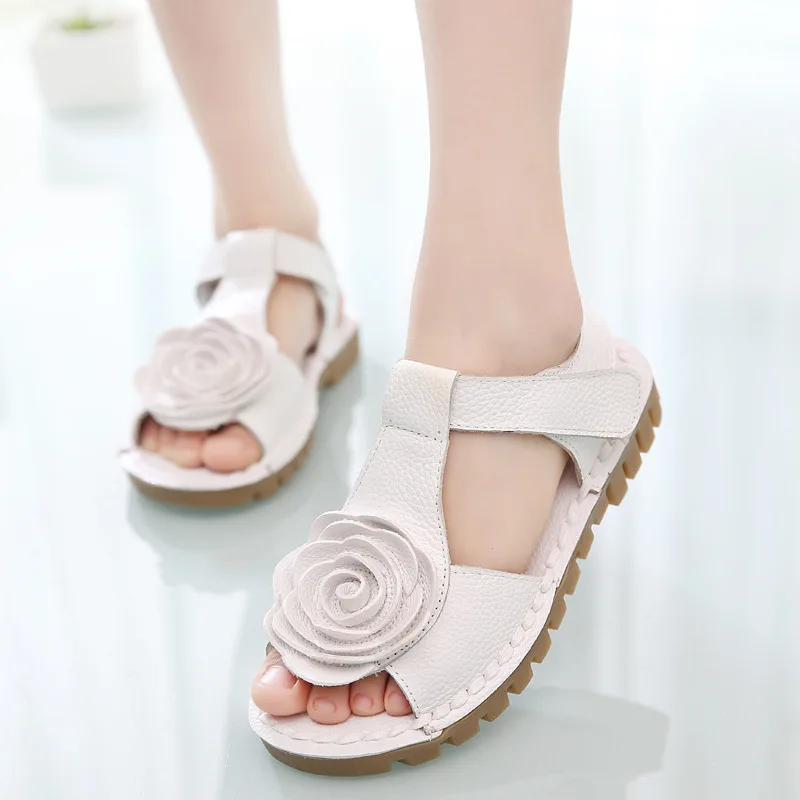 daily use sandals for girlish look