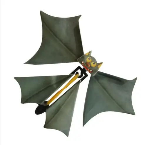 1PCS 150mm Halloween Magic Bat Flying Butterfly Magical Props Surprise Prank Joke Hallowmas Kids All Saints' Day Toys Novelties