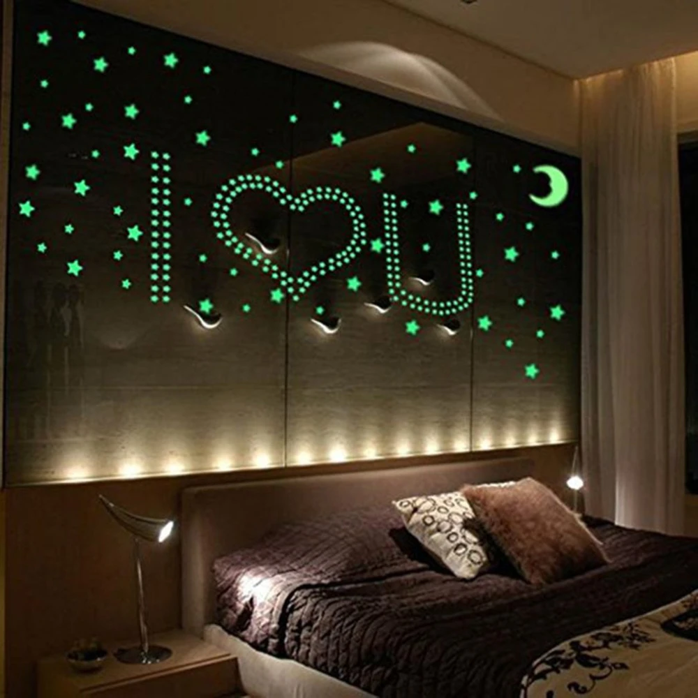 200-pcs Luminous Stars and Moon Wall Stickers DIY Luminous Stickers Kid Bedroom