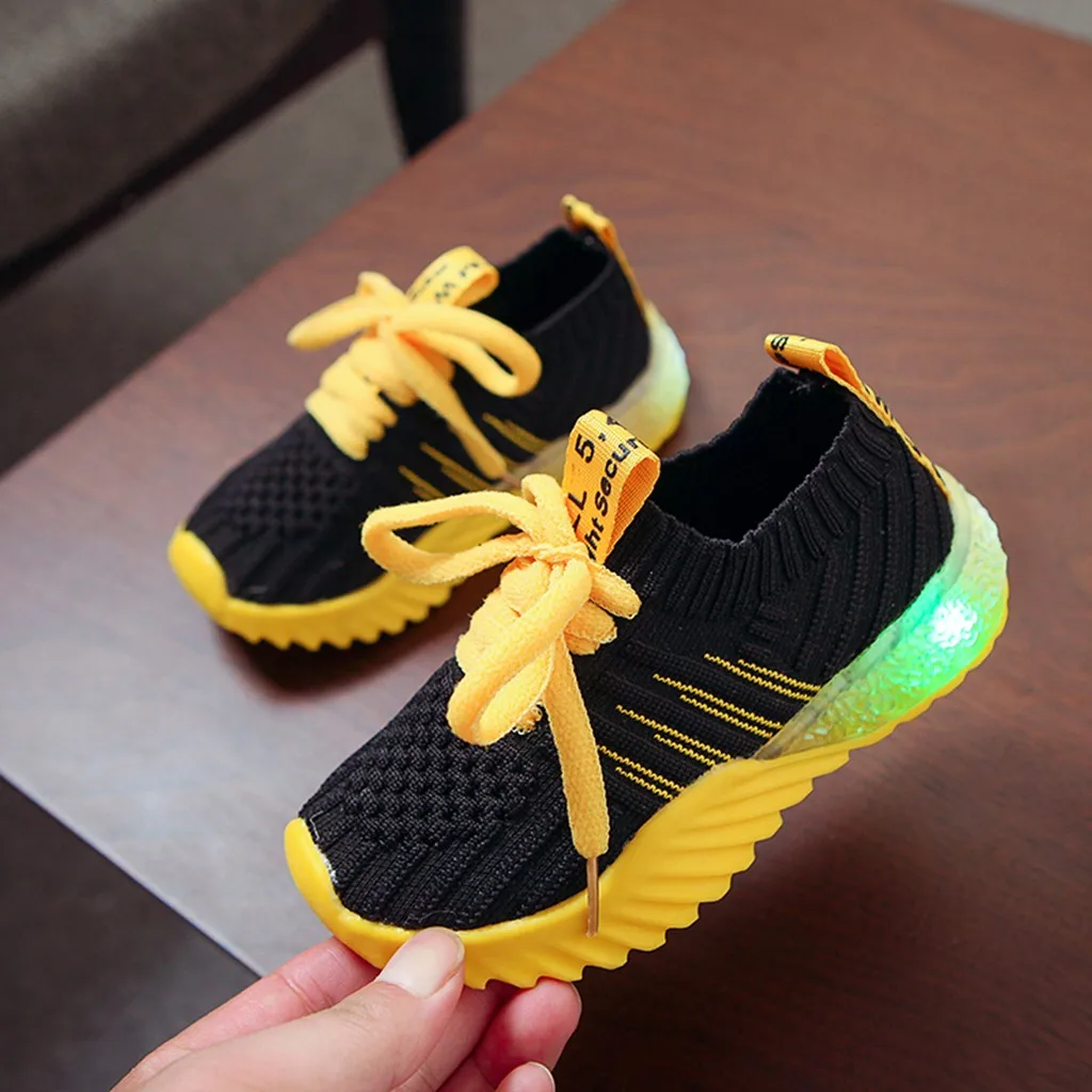 Модная детская обувь ярких цветов для маленьких девочек и мальчиков; светящаяся спортивная обувь с сеткой для бега; Детские кроссовки;