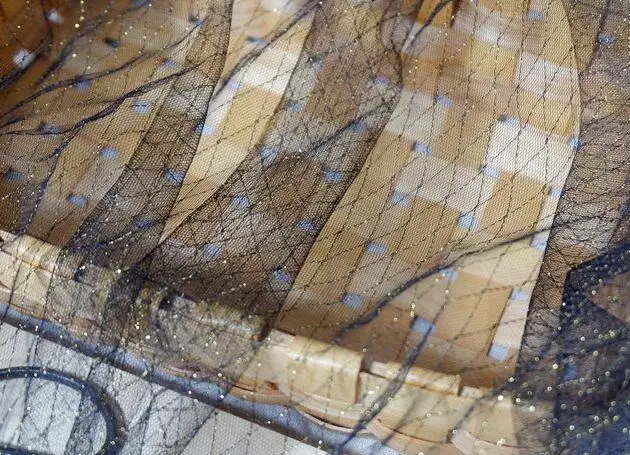 r11