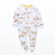 Цельнокроеная Пижама с лапками и рисунком радуги для малышей, одежда для сна из хлопка для детей от 0 до 12 месяцев