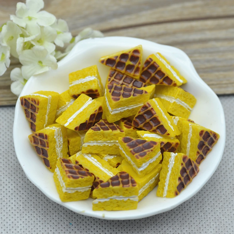 30PCS/Pack 11*16mm Resin Creamy Sandwich ,Food Miniatures,Embellishments Materials Free Shipping 30PCS/Pack 11*16mm Resin Creamy Sandwich ,Food Miniatures,Embellishments Materials Free Shipping