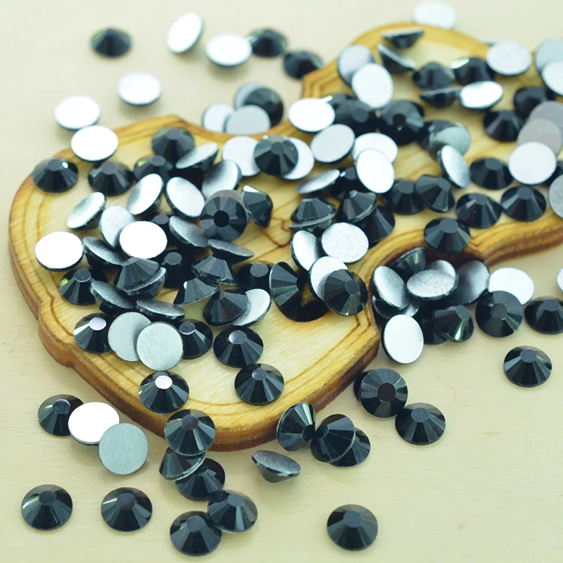 Rhinestones 4