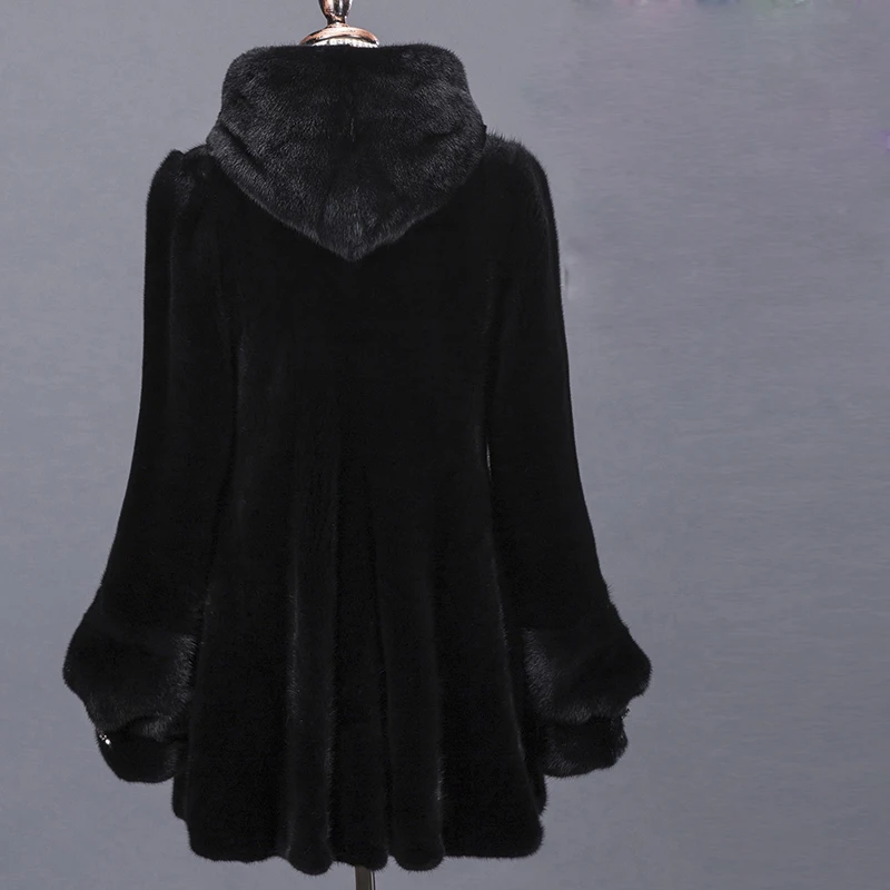 

Women's real mink fur coat hooded long sleeved warm jacket mink fur midium long outerwear female winter overcoat