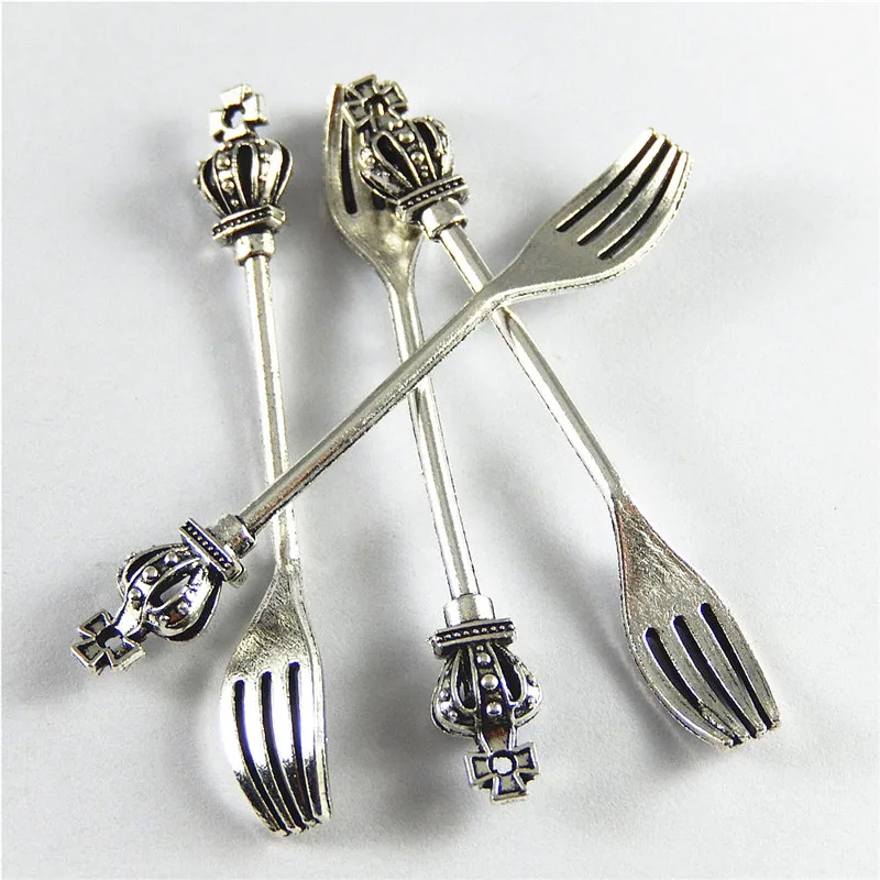 

Julie Wang 10PCS Antique Silver Charms Imitation Crown Knife and Fork Suspension Pendants Jewelry Necklace Bracelet Accessory