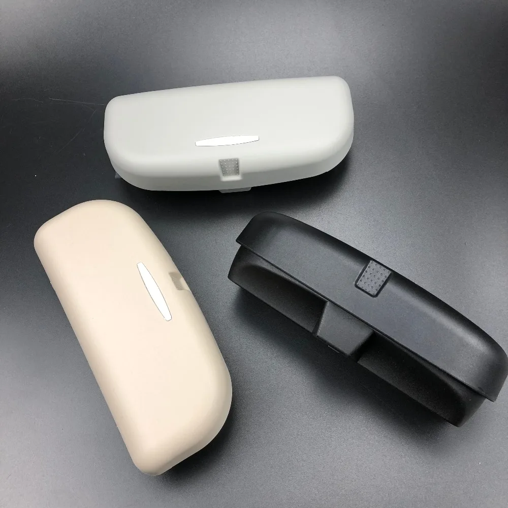 

Car-Styling Sun Visor Glasses Case for Volvo S40 S60 S80 S90 S40 XC60 XC90 V40 V60 V90 C30 XC40 XC70 V70