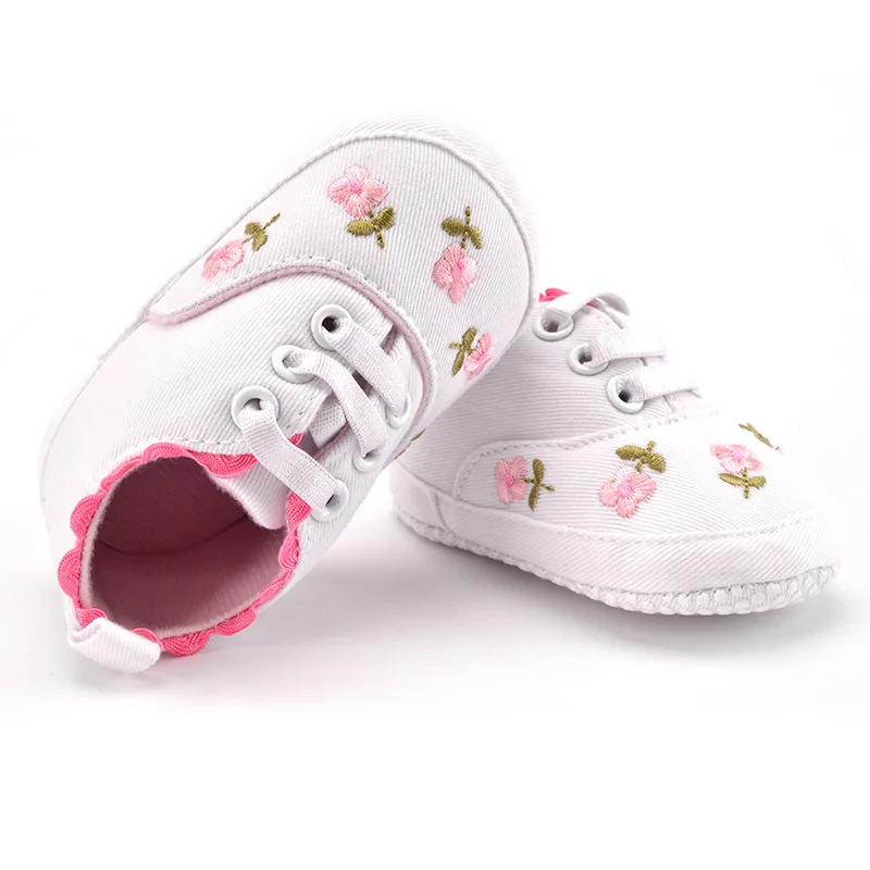 Новинка; обувь для маленьких девочек; Хлопковое платье с цветочным принтом для детей, на мягкой подошве для малышей, которые делают первые шаги малыша обувь