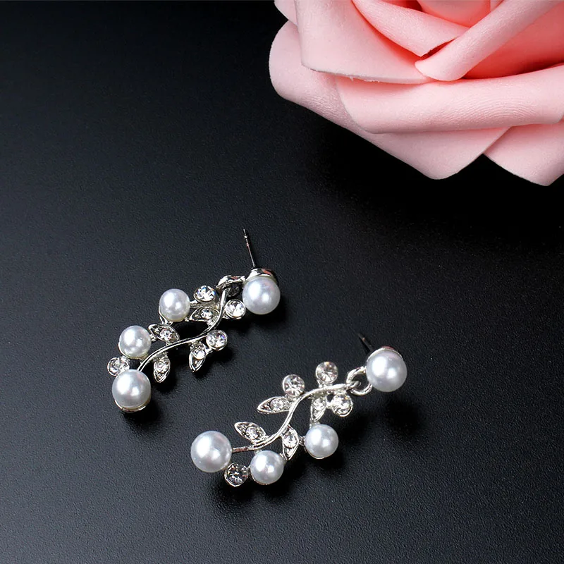 Jiayijiaduo имитация жемчуга набор украшений для женщин свадебное платье аксессуары кристалл ожерелье серьги набор серебряный цвет