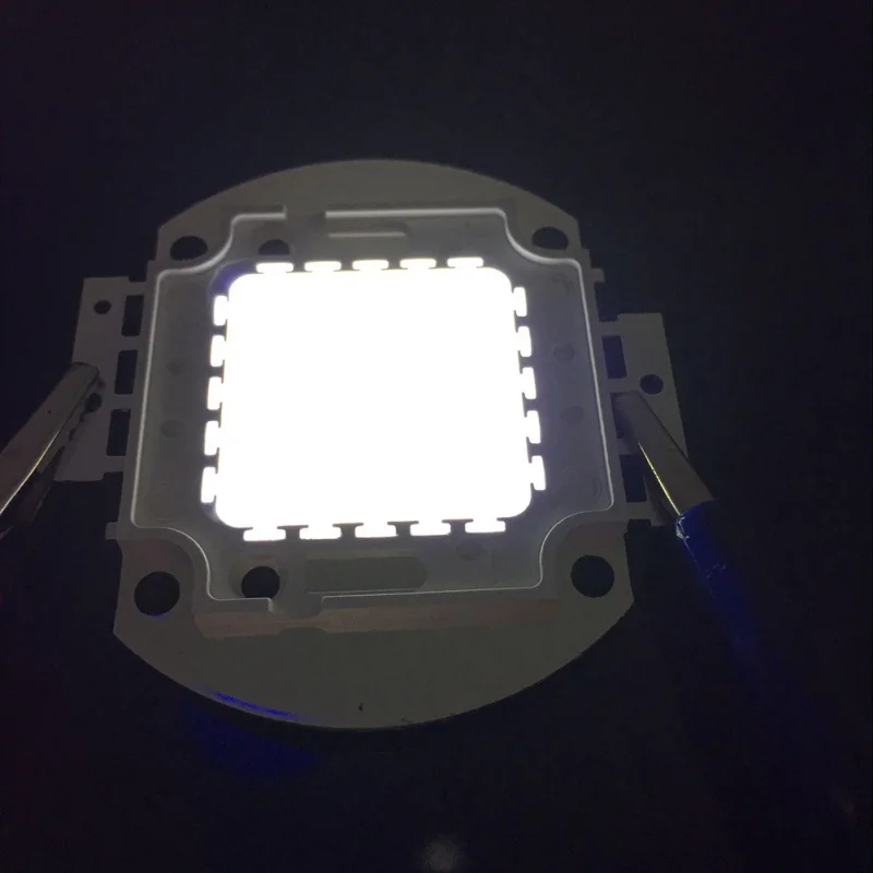 Портативный светодиодный ультрафиолетового излучения UV чип 10 Вт 20 Вт 30 Вт 50 Вт 100 Вт 365-370Nm светодиодный свет