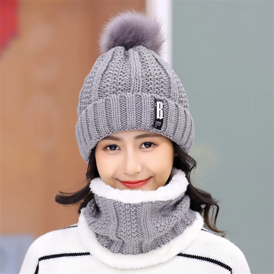 New Brand Winter knit Beanies Hat Women Thick Warm Beanie Skullies Hat Female Letters Bonnet Beanie Caps Outdoor Riding Sets Bib