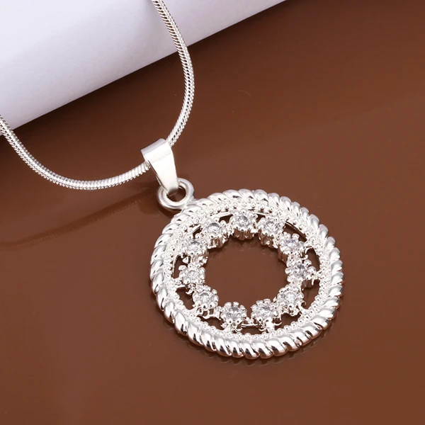Wholesale fashion jewelry Necklace , 925 Silver Necklace . Nice Jewelry