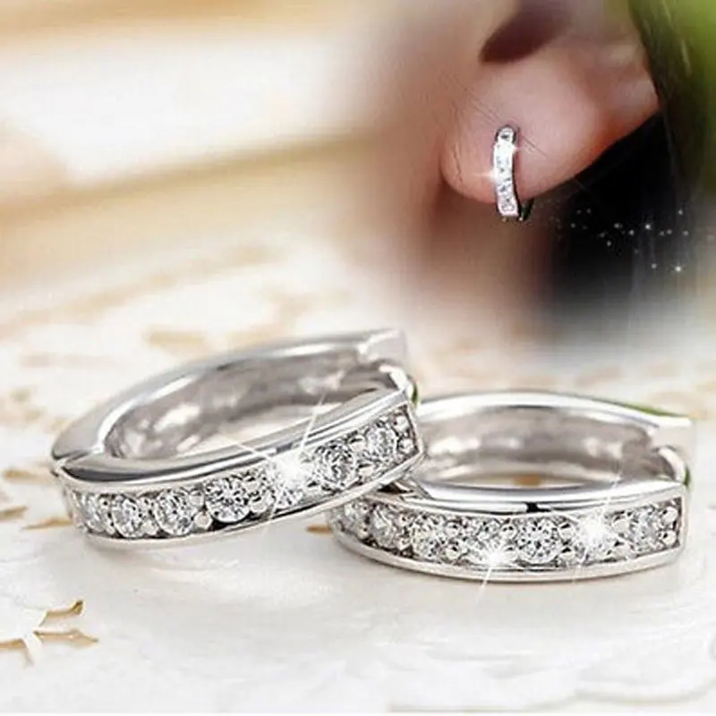 

RINHOO 1 Pair S925 Silver Huggies Earrings Small Round Rhinestones Hoop Earrings Women's Hot Fashion Jewelry Gifts