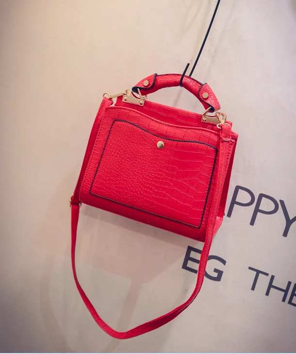 

shoulder diagonal Ms. crocodile pattern2016 Summer Korean version of the new fashion handbags  shell pu leather handbag bag
