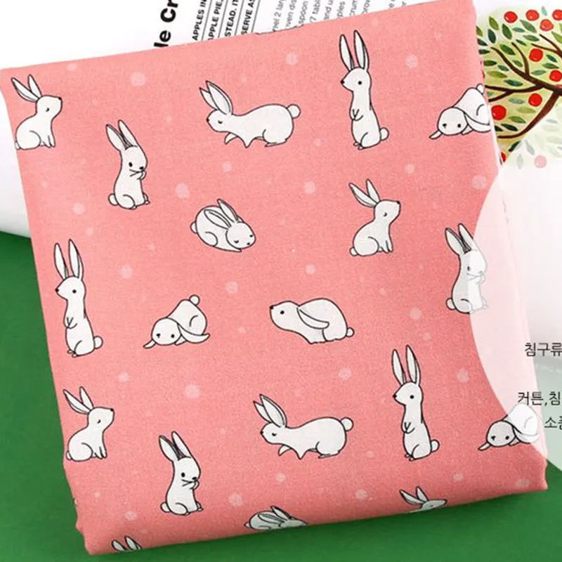Половина ярда импорт простой хлопок ткань с розовым кроликом печати, ручной работы DIY лоскутное одежды детская одежда A725