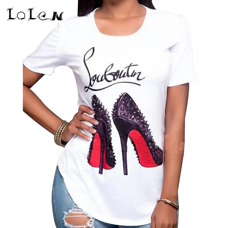 модные футболки. футболки женские стильные. футболки для полных женщин стильные. футболка женская. футболки для полных женщин.