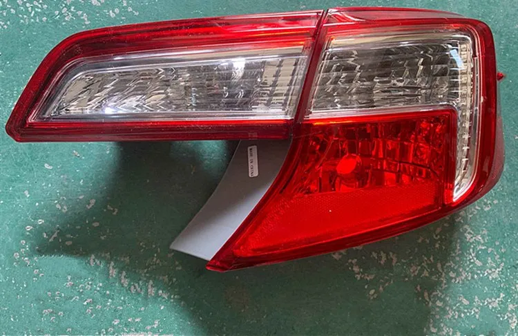 

Qirun rear lamp tail light assembly for Toyota CAMRY ASV50 USA 2012-2014