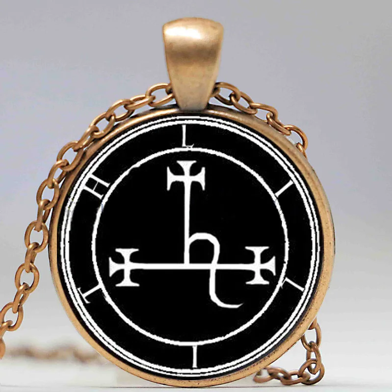 Ожерелье с подвеской Lilith Sigil из стекла кабошон фото ожерелье vision 4 Black|cabochon