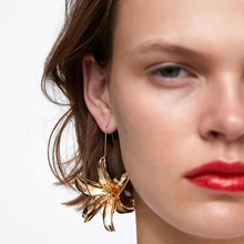 

New Bohemian ZA Gold Metal Big Flower Dangle Earrings For Women Charm Wedding Statement Drop Earrings Trendy Jewelry Wholesale