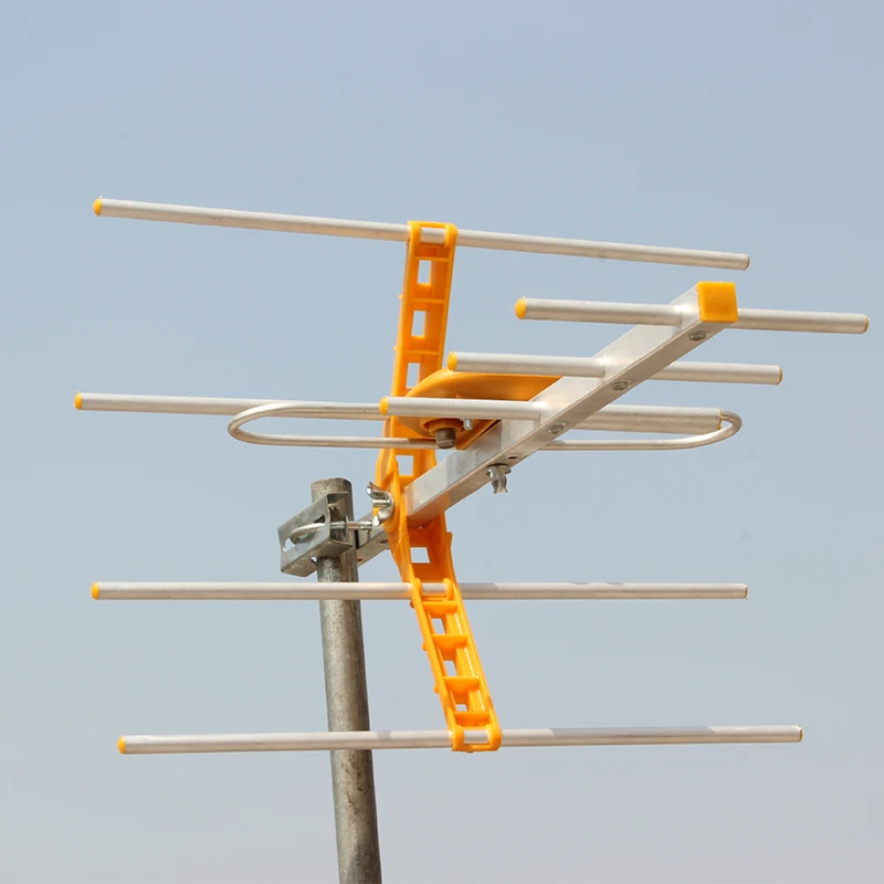 OUTDOOR TV ANTENNA FOR DVBT2 ATSC ISDBT 4