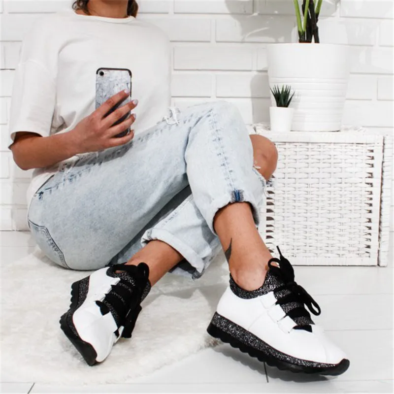 

ADISPUTENT Women Shoes New Black Sneakers For Women Vulcanize Shoes Tenis Feminino Lace-up Casual Femme Zapatos De Mujer 2019