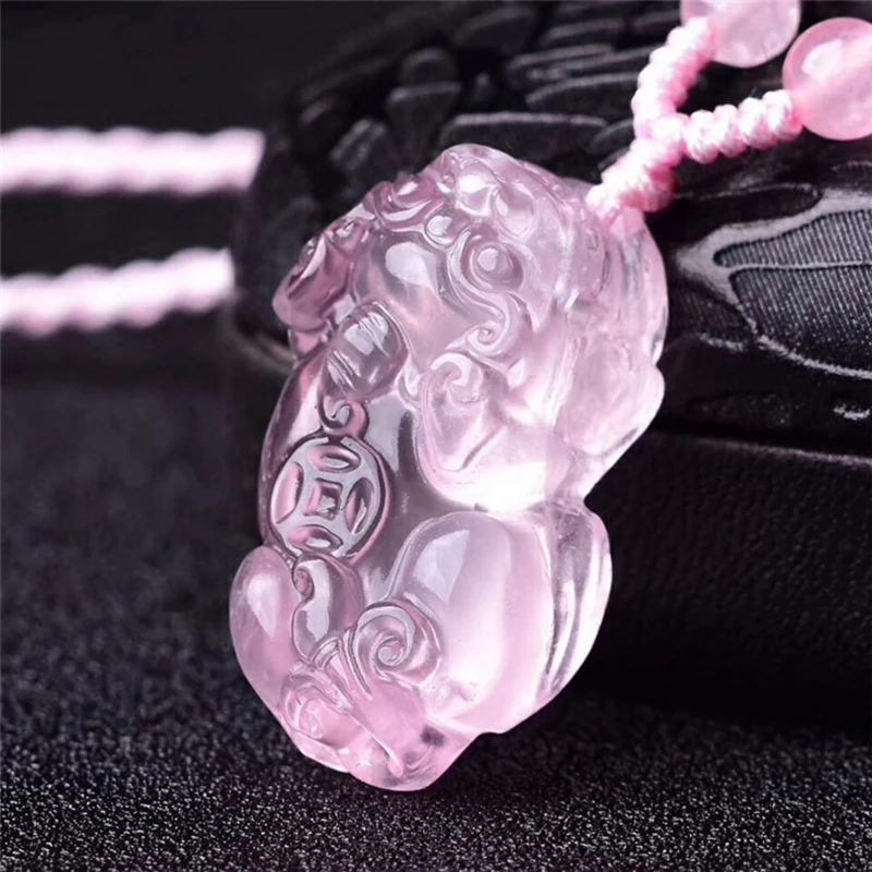 

Natural Pink Crystal Stone Pendant Fine Carved One Coin Pixiu Pendant Necklace with Beads Chain Lucky for Women Sweater Chain