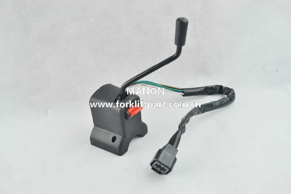 Mitsubishi Forklift Parts Forwarder/Reverse Switch 91306-45200 |