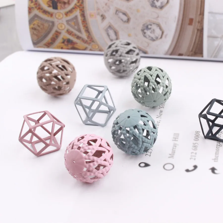 

New Design Spray Paint Hollow round geometric perforated beads Metal Charms Diy Jewerly Necklace/Earring Pendants Accessory