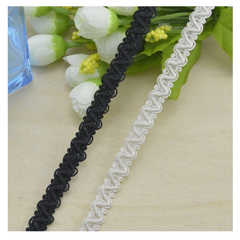 

Free Shipping High Quality 1cm Ribbon Lace Black Beige Lace, DIY Curve Lace Ribbon Braid for Costume Home Decoration