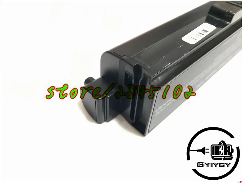 TOSHIBA PA3817U 12CELL (1)