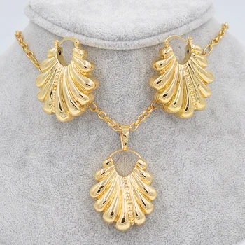 

Sunny Jewelry Fashion Jewelry 2020 Big Hoop Earrings Pendant Necklace Women Exquisite Jewelry Copper Leaves For Party Birthday