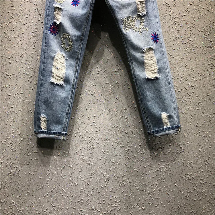 17720373e0-7