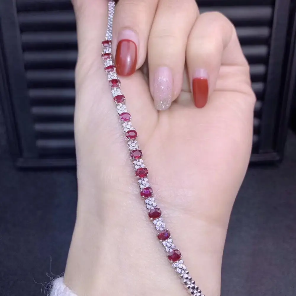Bracelet en rubis rouge naturel avec pierres précieuses naturelles Bracelet élégant en fleur de pru